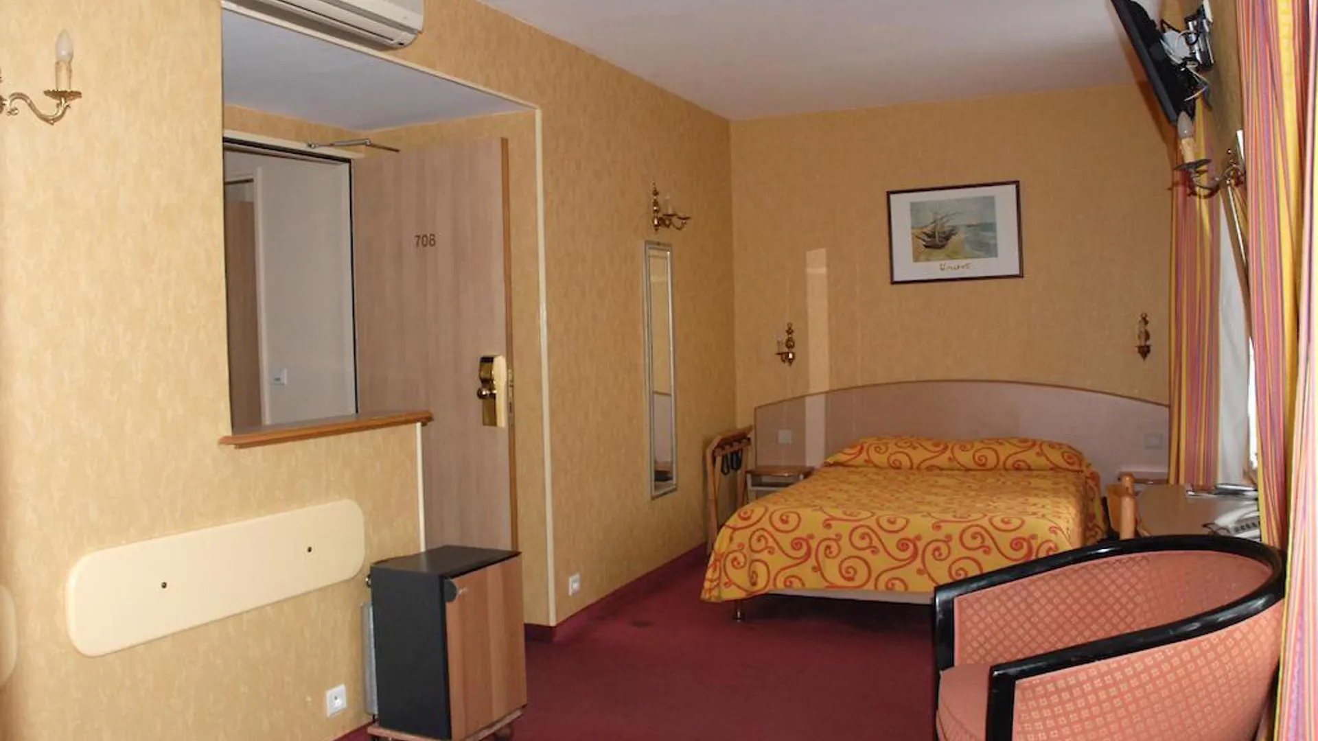 Hotel Transcontinental Paris 2*,  France