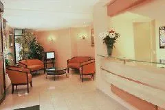 **  Hotel Transcontinental Paris France
