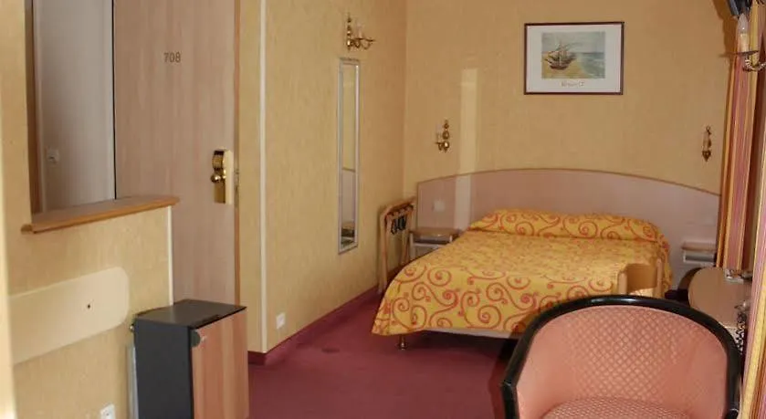 Hotel Transcontinental Paříž